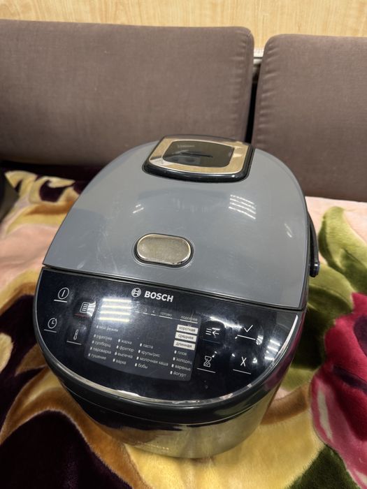 Мультиварка Bosch AutoCook модель MUC22B42RU  або cnmc01a