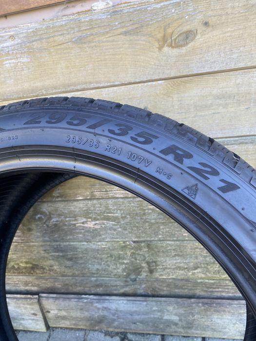 Резина Шини 295/35 R21 протектор 5.5мм Pirelli