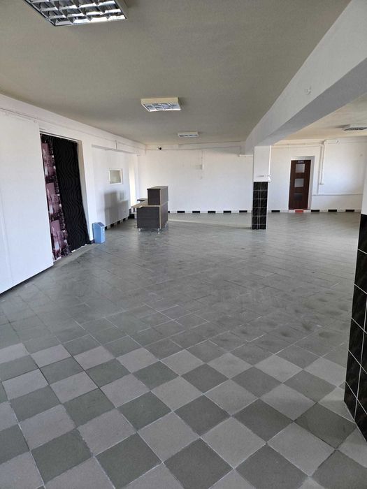 Wynajmę hale pod biura lub magazyn