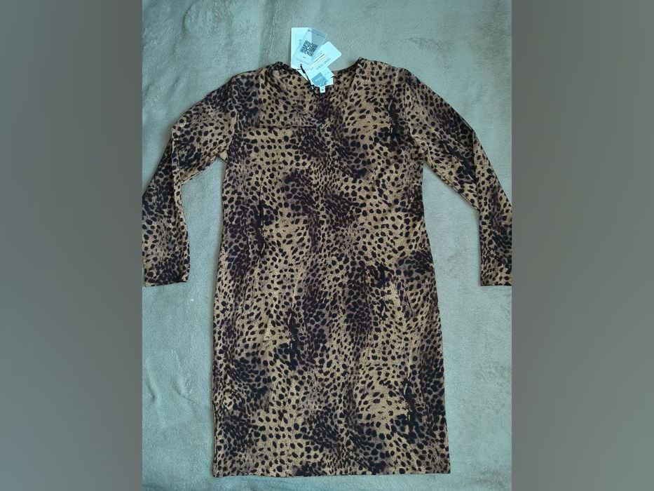 Плаття жіноче, сукня, нова, трикотаж, розмір M-L,