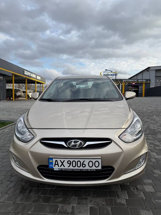 Оренда Hyundai Accent (газ/бензин)