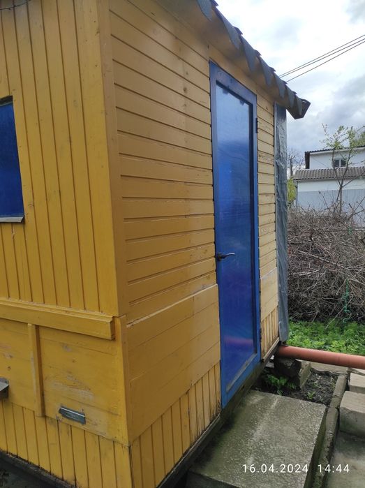 Апібудиночок ,бджіло будинок