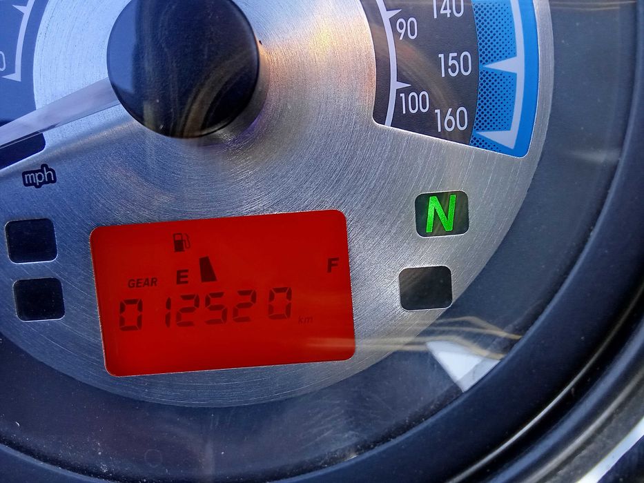 Moto Renagade comand UM