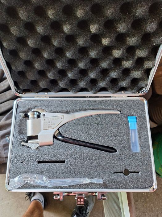 Tester twardosci blachy