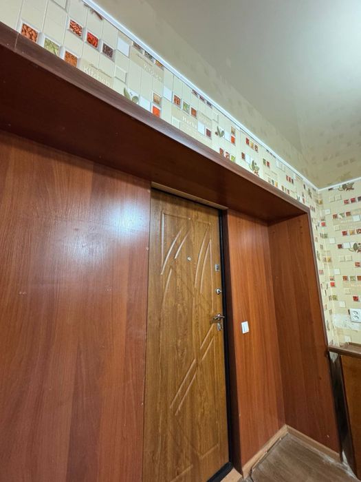 Кімната в гуртожитку з ремонтом! Інститутська!