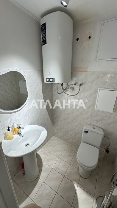 Приміщення під будь-який бізнес, магазин, офіс, прохідне місце