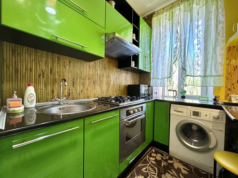 ApartPoltava ЦЕНТР 1-кімн з КУТОВОЮ ванною,кафе Кавун, фіскальний ЧЕК