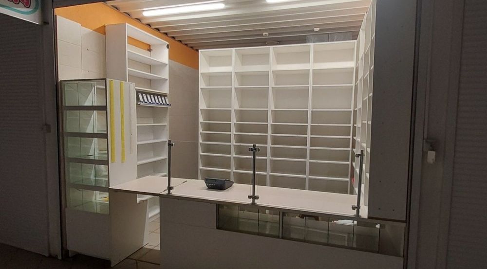 Lokal 17m2 box handlowy wynajmę