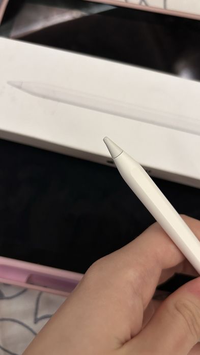 Стилус Apple Pencil (USB-C)
