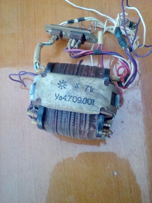 трансформатор с разъёмами