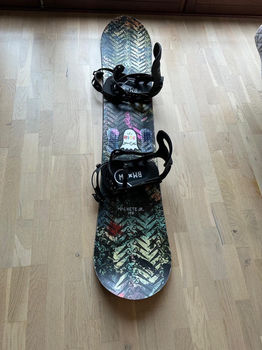 Deska snowbordowa RIDE MACHETE Jr. 148 + wiazania BentMetal + GRATISY