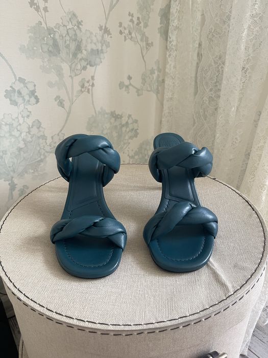 Босоніжки Massimo Dutti