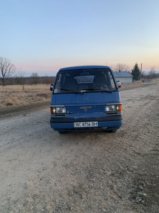 Mazda e2200 на ходу