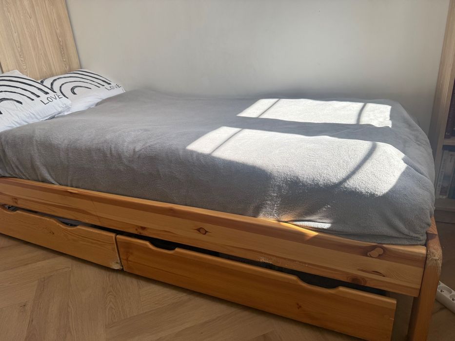 Łóżko drewniane pojedyńcze 90/200
