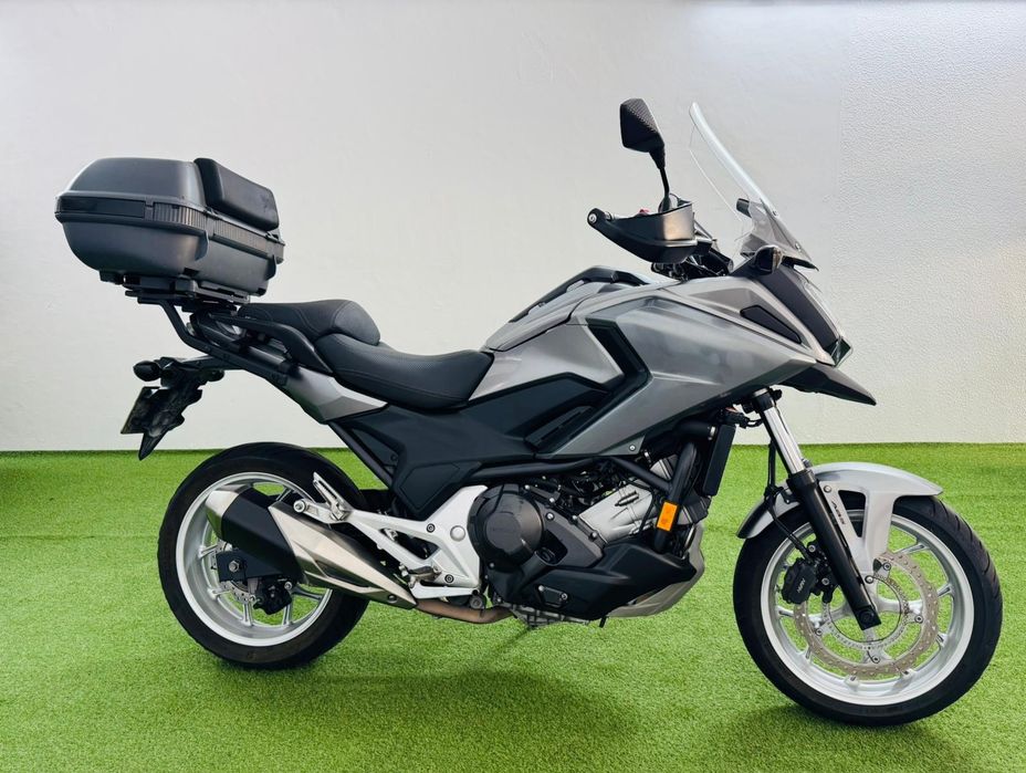 Honda NC750x DCT 2017