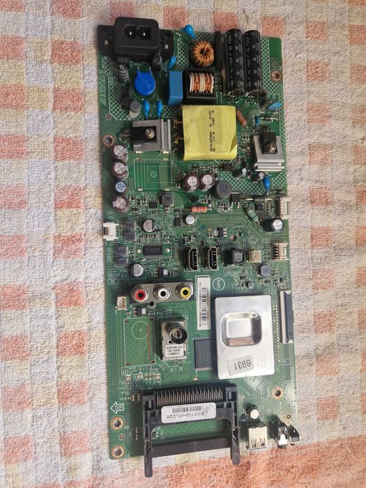 Placa principal para TV Philips 32PHT4112/12 a funcionar