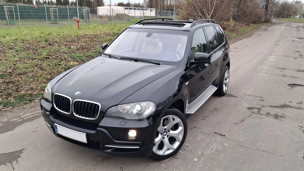 BMW X5 PERFEKCYJNA / Zarejestrowana / Panorama / SERWISOWANA / Bezwypadkowa