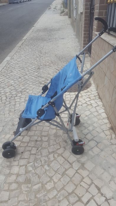 Carrinho da Chicco para passear crianças  é novo a estrear
