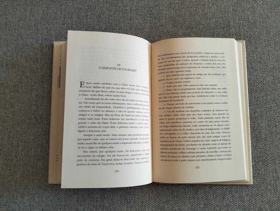 Livro "História com cão" de Lars Gustafsson