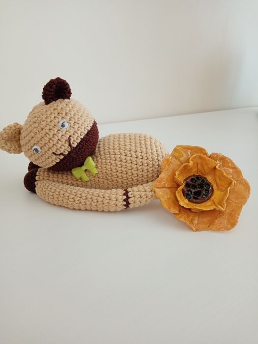 Bonecas feitas à mão com técnica AMIGURUMI.