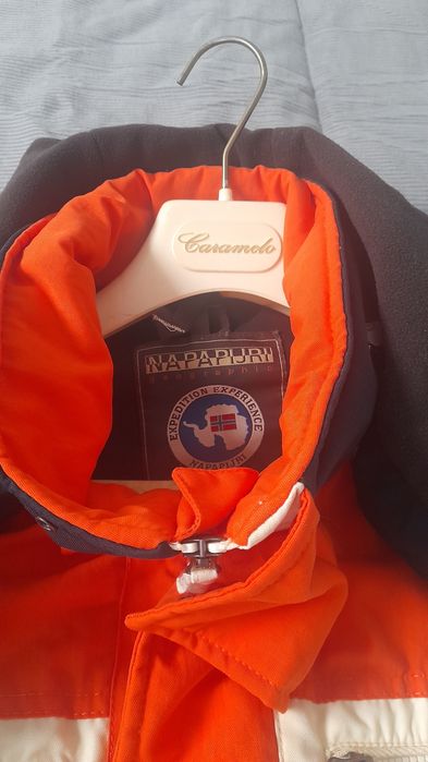 Fato de ski  Napapiri com luvas e gorro NOVO