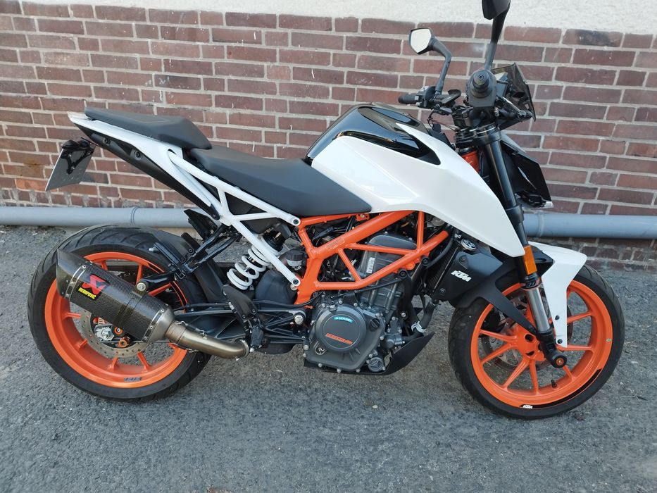 KTM Duke 125/390 Kat B - jak nowy