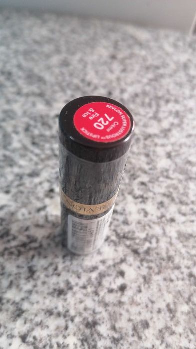 Baton Revlon 720 - SELADO