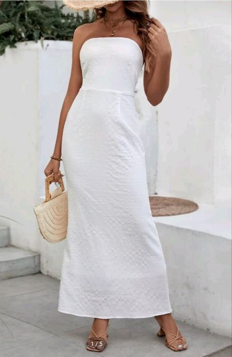 Vestido branco cai cai
