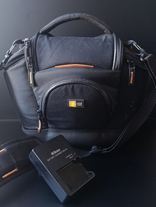 Фотоапарат дзеркальний Nikon D5300 + об'єктив Nikkor  18-105mm