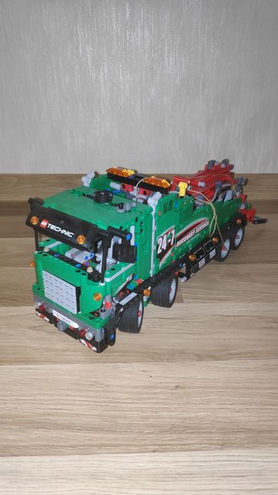 LGB 緑色貨車 4068 Lego Technic 42008 Service Truck + power functions: 9 000 грн