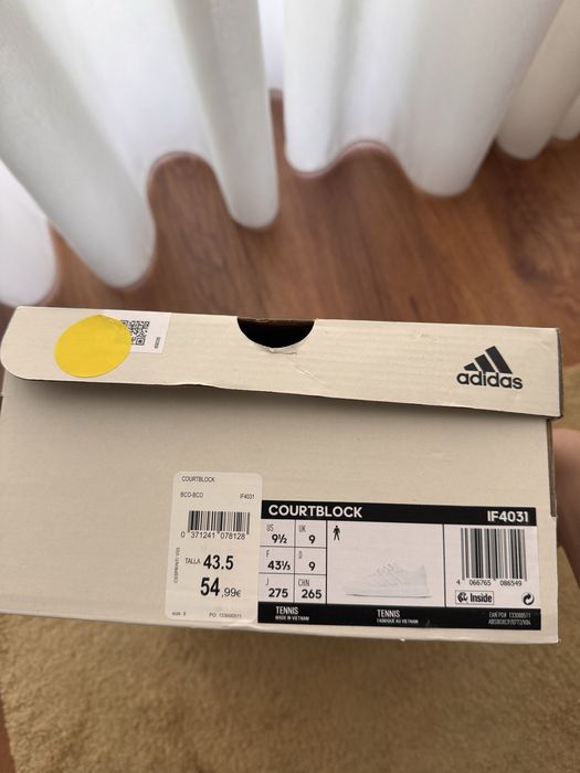 Sapatos Adidas 43 1/3