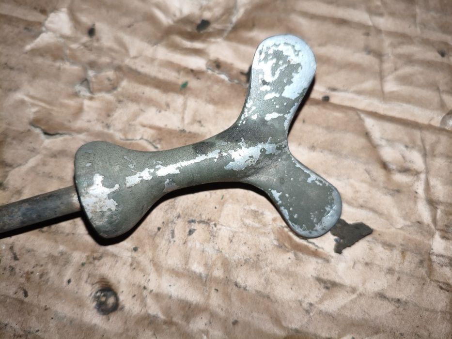 Amortyzator skrętu M72