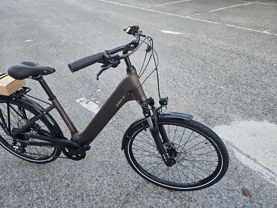 Bicicleta eletrica citadina motor central