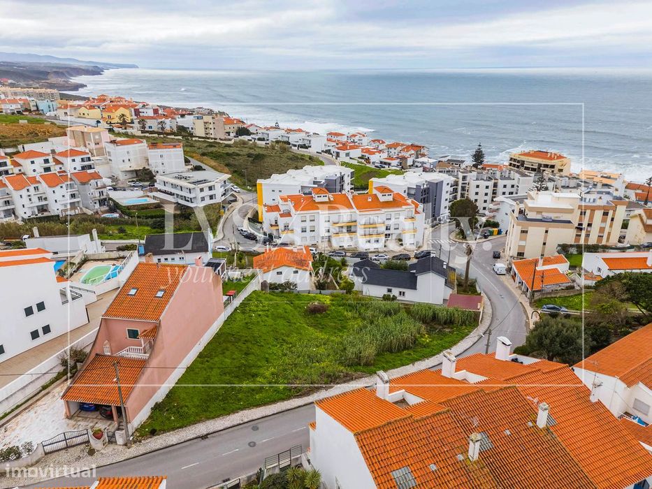 Lote de terreno a escassos minutos das praias da Ericeira