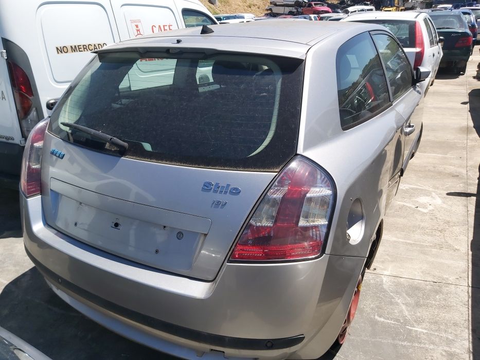 Fiat Stilo para péças