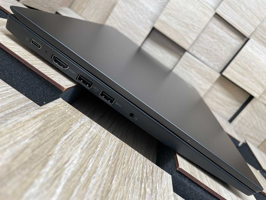 №5578 Ноутбук Lenovo ThinkPad E585 FHD IPS 15.6"/AMD Ryzen 5 2500U/RAM8Gb/SSD512Gb