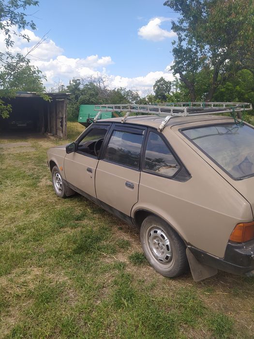 Продам Москвич 2141