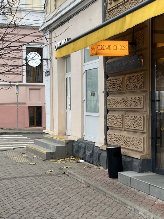 Оренда комерційного приміщення в центрі Чернівців, 76 м²