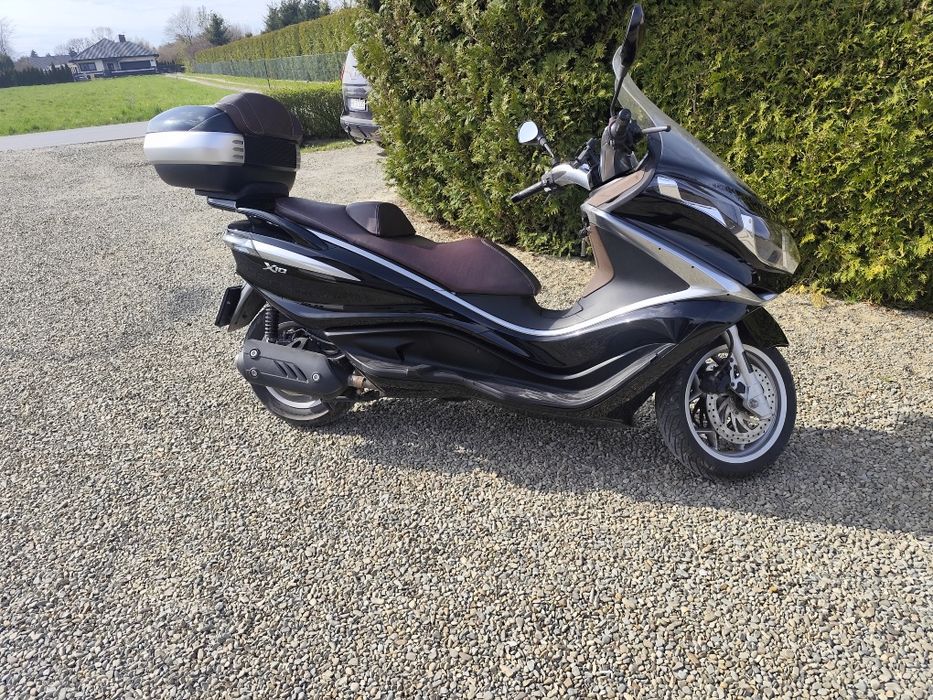 Piaggio x10 125cm3