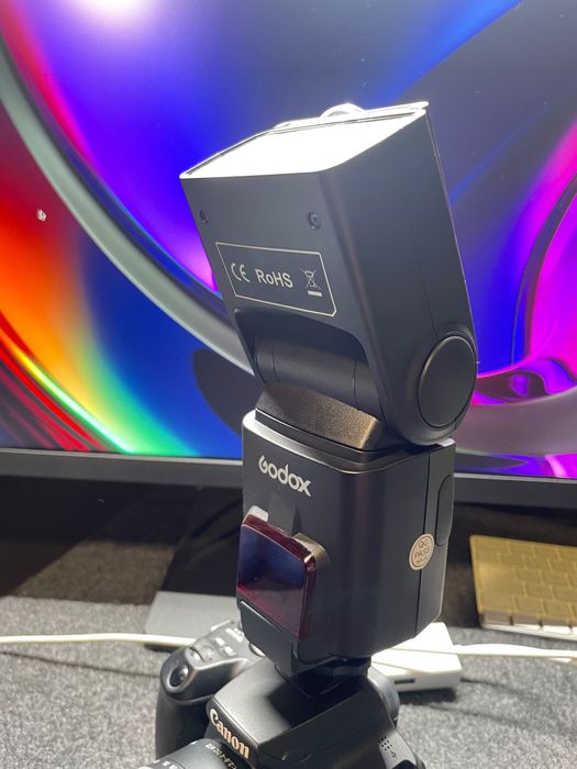 Godox TT660II - Flash Speedlite versátil