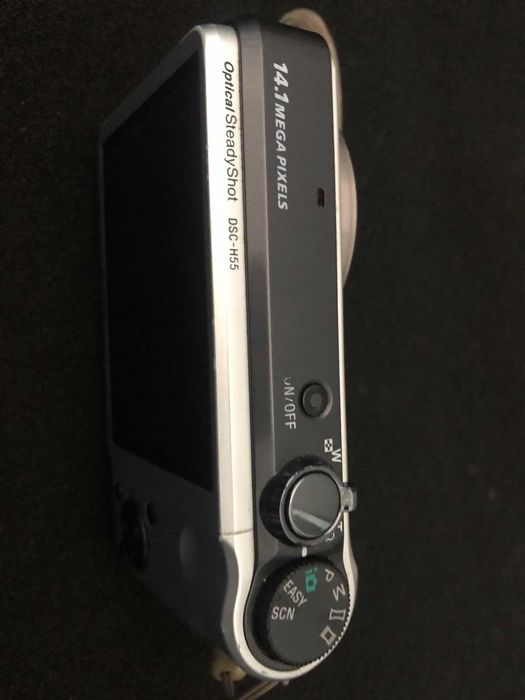 Sony Cyber-shot DSC-H55