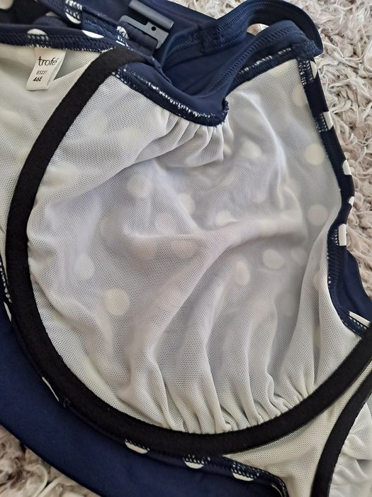 Sliczny strój kompielowy dwuczęściowy damski.