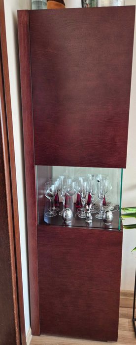 Witryna Wysoka Milano Paged Meble – elegancka, stan dobry