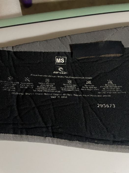 Fato surf rip curl 4.3 tamanho MS