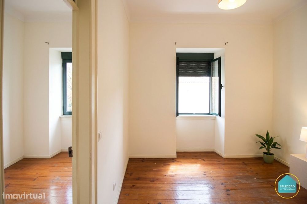 Apartamento T2+1 com em Campo de Ourique.