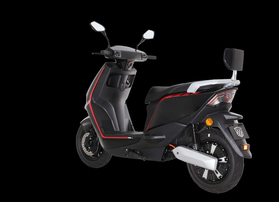 Luyuan MKK Pro Max | Scooter Eléctrica | 80 Km/h  | 120-150 km.