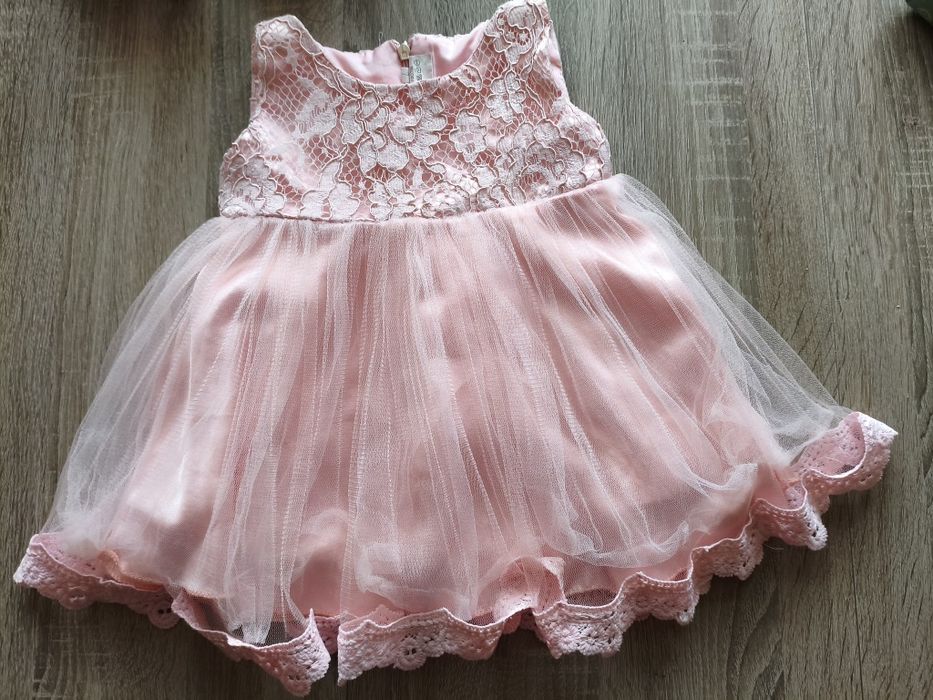 Sukienka elegancka z falbanami bal niemowlęca