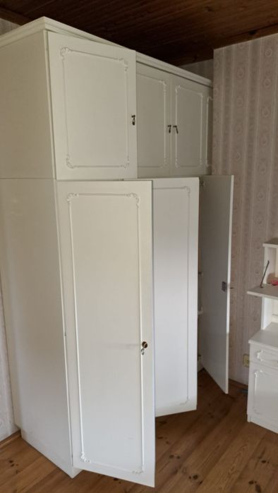 Komplet   sypialnia   , łóżko   komoda krzesła  kolor biały