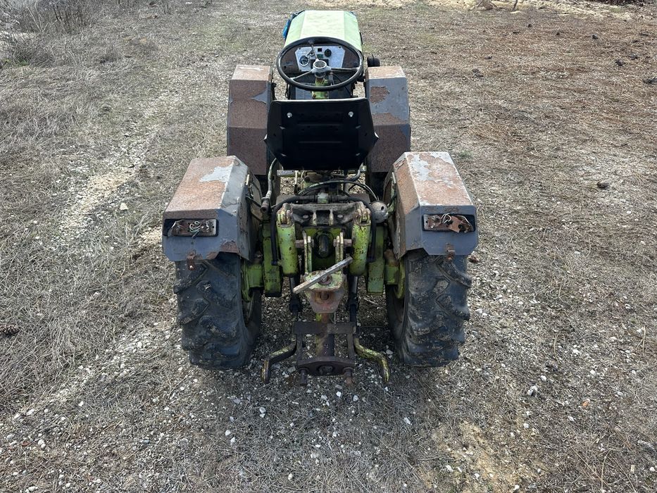 Trator articulado grillo 26 cv