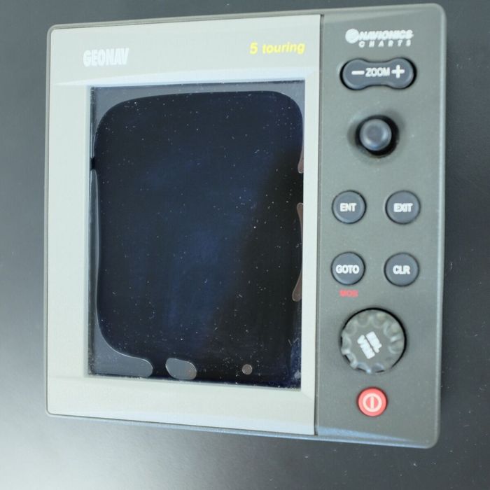 GEONAV 5 touring Marine GPS plotter